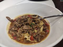 小炒牛肉-王捌小院(红花坡店)