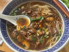 蛤蜊猪肝面-沪西老弄堂面馆(定西路店)