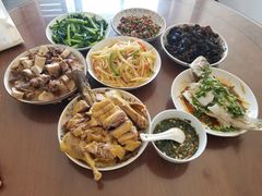-天鹅到家·保姆月嫂育儿嫂(蔚蓝海岸店)