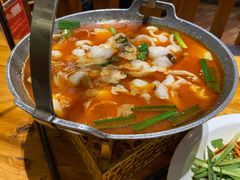 -老滇山寨•云南特色菜•地方菜•民族风情歌舞表演(金碧店)