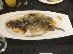 -圣丰索菲特·2 On 988 Café 自助餐厅