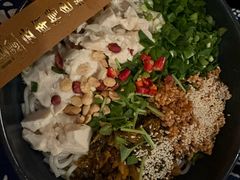 豆花米线-滇道云南特色料理(康定路店)