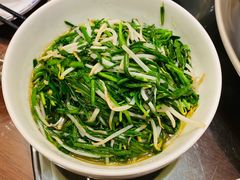 韭菜炒豆芽-季家厨房(长江东大街店)