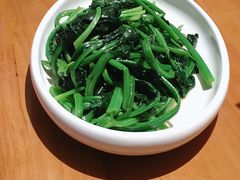 -莲香西域·正宗新疆菜(龙华店)