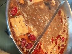 -湊湊火锅·茶憩(新中关购物中心店)