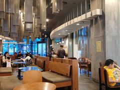大堂-星巴克臻选(深圳龙岗万科店)