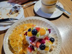 鸡腿冰淇淋酸奶水果瀑布-Pekaa啤咖食肆Coffee&Bistro