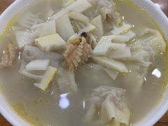 -胡成记口蘑龙眼包子(盐道街店)