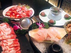 -捞王锅物料理(上海世茂广场店)