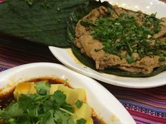 -香巴拉云南餐厅(华莱坞店)