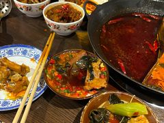 -萍姐火锅·公路夜市(武汉首店)