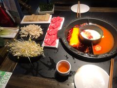 -怡品川宇火锅(宝立方店)