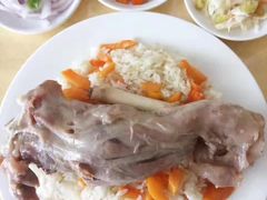 -布尔津河堤夜市