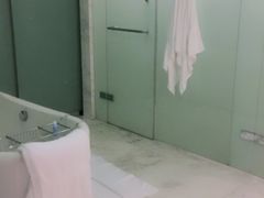 -上海滴水湖皇冠假日酒店