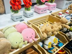 -微缤礼物(青岛海信广场店)