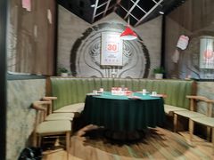 -叶派龙虾•招牌香辣蟹·海鲜(中海国际店)