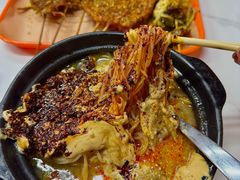 -小街曹师傅砂锅麻辣烫(亚泰大街店)