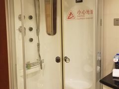 -上海尊茂酒店