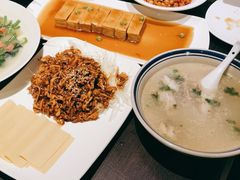 京酱肉丝-老牌坊鲁菜名店(美莲广场店)