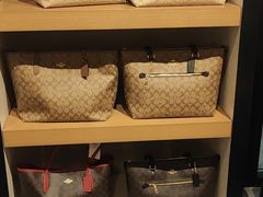 -宁波杉井奥特莱斯广场