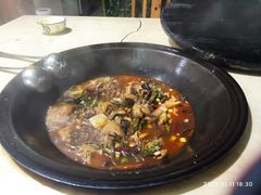 -柴火东北铁锅炖(鲁班店)