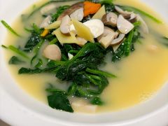 -维园悦谱·海派家常菜(乌鲁木齐南路店)