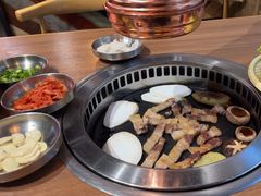 -香猪坊韩国烤肉专属门店(魏公村店)