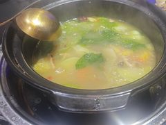 -野菌皇海景野生菌火锅(滨海大道店)