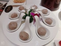 自制鲜虾滑-犇鼎牛潮汕牛肉火锅(新辰里学清路店)