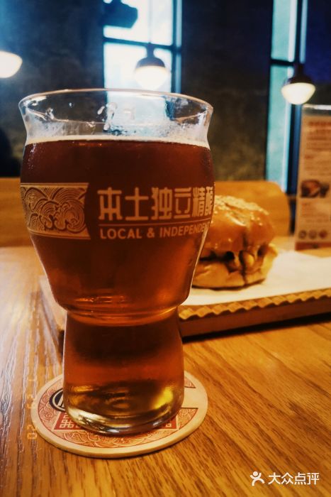 悠航鲜啤slow boat brewery(三里屯店)精酿啤酒图片