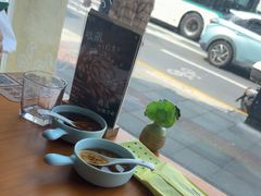 -莲餐厅·湖北菜·潜江小龙虾店(愚园路店)
