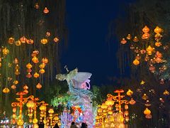 -淄博花灯齐彩城
