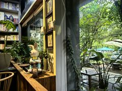 -谷咖啡·鲜花绿植花园餐厅