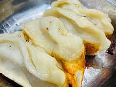 -黄阿姨锅贴大王(万航渡路店)