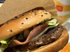 -麦当劳(杭州西湖银泰百货店)