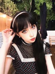 -变画·发型STUDIO