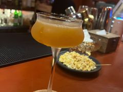 -無名记忆Music Bar夜景怀旧酒吧