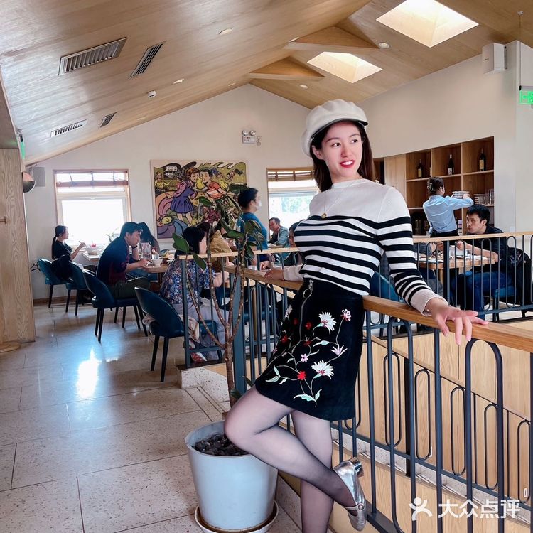 越南菜就看这家，12年老牌口味贼正宗！[加油]