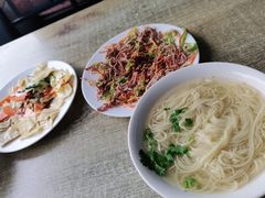 -正宗胖子抻面馆(岭东路店)