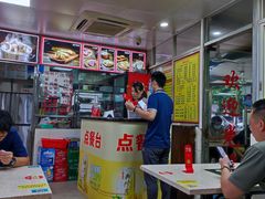 -华威达牛庄(黄埔大道西店)