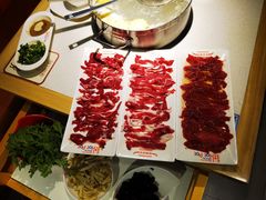 -浪里寻·臻牛养生牛肉火锅(方圆荟店)