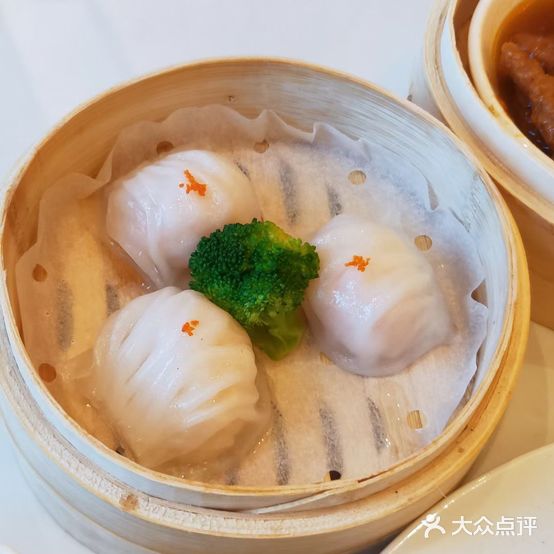 龙山花园大酒店
