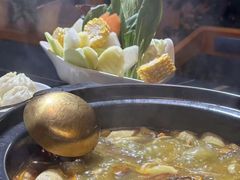 -野菌皇海景野生菌火锅(滨海大道店)