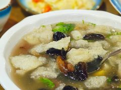 鱼肚参汤-四四席博山老菜馆