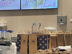 -瑞幸咖啡(浙江大学紫金港校区店)