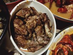 -虾弄弄海派小龙虾·牛羊蝎子火锅