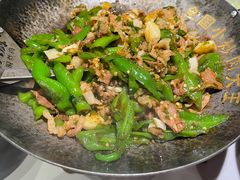 -费大厨辣椒炒肉(高铁吾悦广场店)