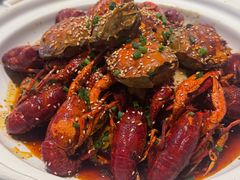 -肥肥虾庄·金牌油焖大虾(汉口城市广场店)