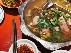 -谢老五跷脚牛肉·非遗传承店