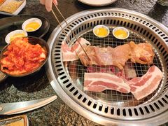 -炙忧烤肉屋(中国铁建广场店)